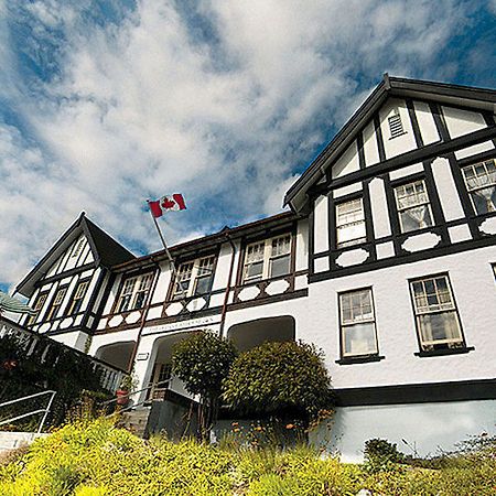 The Old Courthouse Inn Powell River Exteriör bild